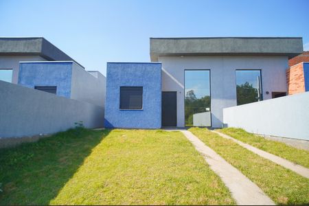 Casa à venda com 58m², 3 quartos e 2 vagasFachada