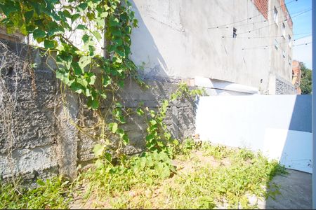 Casa à venda com 58m², 3 quartos e 2 vagasQuintal
