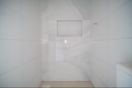 Casa à venda com 58m², 3 quartos e 2 vagasBanheiro da Suíte