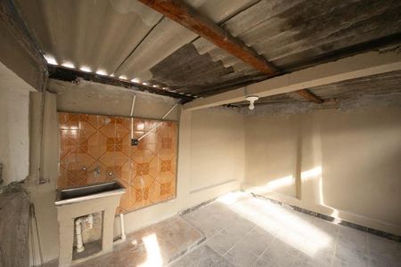 Casa para alugar com 200m², 2 quartos e 1 vaga Casa para alugar com 200m², 2 quartos e 1 vagaÁrea externa