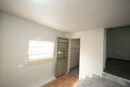 Sala de casa para alugar com 2 quartos, 200m² em Vila Celeste, São Paulo