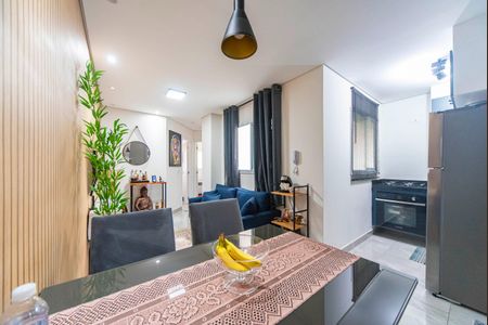 Apartamento à venda com 88m², 2 quartos e 1 vaga Apartamento à venda com 88m², 2 quartos e 1 vagaSala