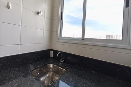 Apartamento para alugar com 45m², 2 quartos e 1 vagaÁrea de Serviço