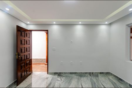 Sala de casa à venda com 3 quartos, 180m² em Chácara São João, São Paulo