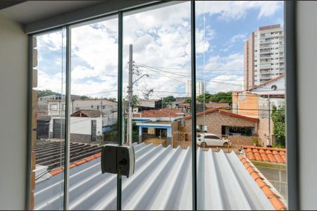 Casa à venda com 180m², 3 quartos e 2 vagas Casa à venda com 180m², 3 quartos e 2 vagasQuarto 1 - Janela