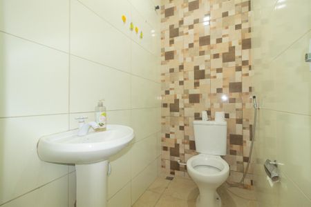 Casa de condomínio para alugar com 84m², 2 quartos e 1 vagaLavabo