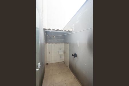 Casa de condomínio para alugar com 84m², 2 quartos e 1 vagaÁrea de Serviço