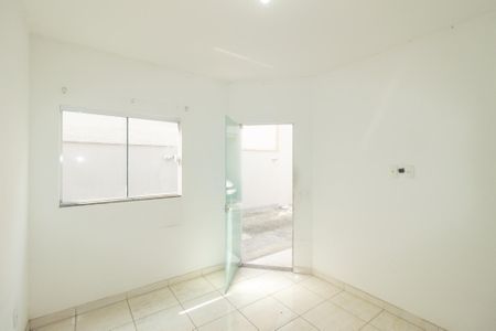 Sala de casa de condomínio para alugar com 2 quartos, 84m² em Campo Grande, Rio de Janeiro