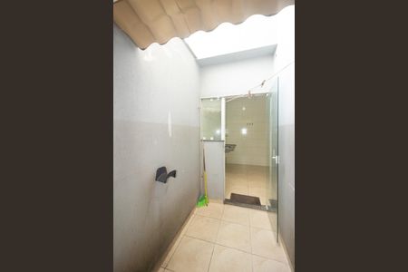 Casa de condomínio para alugar com 84m², 2 quartos e 1 vagaÁrea de Serviço