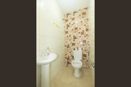 Casa de condomínio para alugar com 84m², 2 quartos e 1 vagaLavabo
