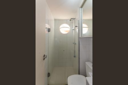 Apartamento à venda com 57m², 2 quartos e 1 vagaBanheiro Social