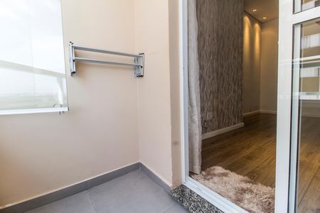 Apartamento à venda com 68m², 2 quartos e 2 vagas Apartamento à venda com 68m², 2 quartos e 2 vagasVaranda