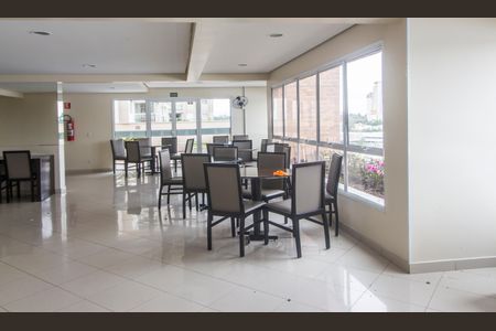 Apartamento à venda com 68m², 2 quartos e 2 vagasÁrea comum - Salão de festas