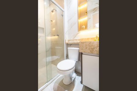 Apartamento à venda com 68m², 2 quartos e 2 vagas Apartamento à venda com 68m², 2 quartos e 2 vagasBanheiro 2