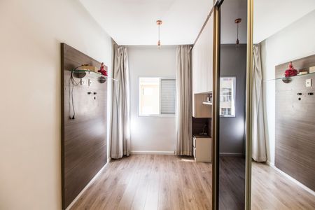 Apartamento à venda com 68m², 2 quartos e 2 vagas Apartamento à venda com 68m², 2 quartos e 2 vagasSuíte