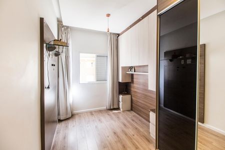 Apartamento à venda com 68m², 2 quartos e 2 vagas Apartamento à venda com 68m², 2 quartos e 2 vagasSuíte