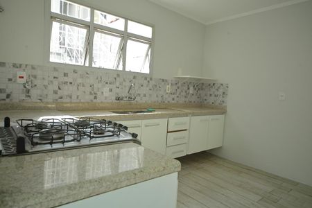 Casa à venda com 236m², 5 quartos e 2 vagasCozinha 