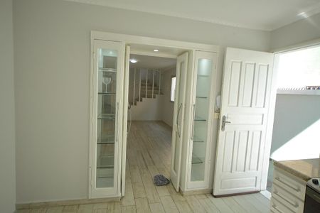 Casa à venda com 236m², 5 quartos e 2 vagasCozinha 