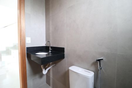 Apartamento para alugar com 185m², 4 quartos e 2 vagasBanheiro Social