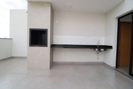 Apartamento para alugar com 185m², 4 quartos e 2 vagasTerraço