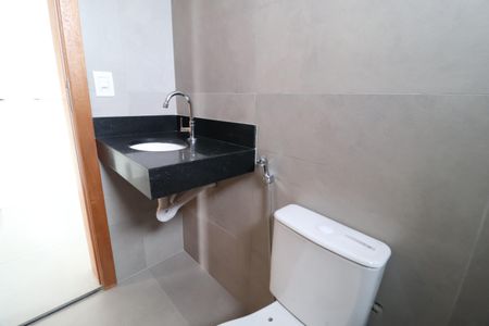 Apartamento para alugar com 185m², 4 quartos e 2 vagasBanheiro Social 2