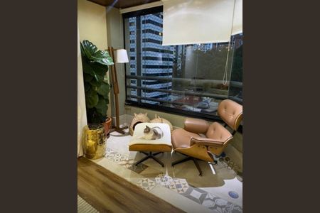 Apartamento à venda com 124m², 3 quartos e 3 vagas