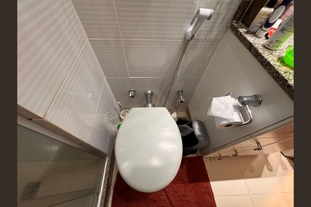 Apartamento à venda com 78m², 3 quartos e 1 vaga Apartamento à venda com 78m², 3 quartos e 1 vagaBanheiro Social