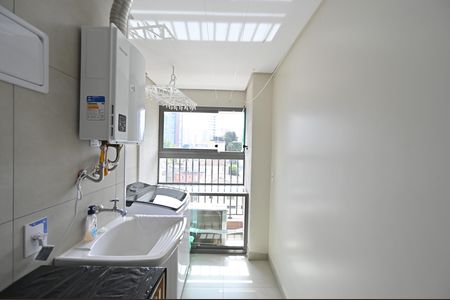 Apartamento à venda com 95m², 3 quartos e 2 vagasLavanderia
