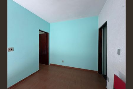 Casa à venda com 170m², 3 quartos e 1 vaga Casa à venda com 170m², 3 quartos e 1 vagaSala - Casa 2