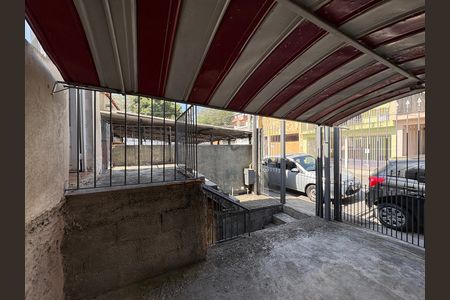Casa à venda com 170m², 3 quartos e 1 vaga Casa à venda com 170m², 3 quartos e 1 vagaGaragem