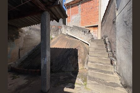 Casa à venda com 170m², 3 quartos e 1 vaga Casa à venda com 170m², 3 quartos e 1 vagaÁrea de Serviço - Casa 2