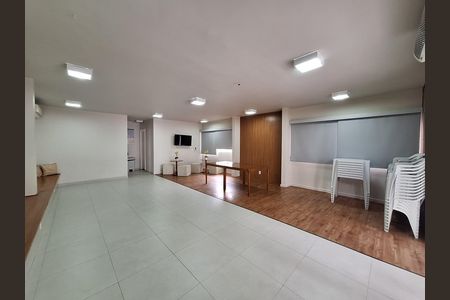Apartamento à venda com 56m², 2 quartos e 1 vagaÁrea comum