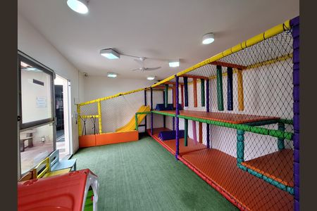Apartamento à venda com 56m², 2 quartos e 1 vagaÁrea comum