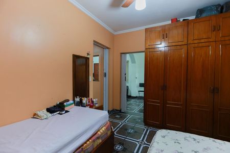 Casa à venda com 296m², 5 quartos e 3 vagasCasa 1 - Quarto 2