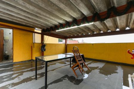 Casa à venda com 296m², 5 quartos e 3 vagasSalão de festas