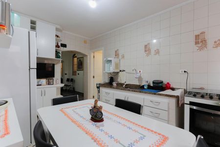 Casa à venda com 296m², 5 quartos e 3 vagasCasa 1 - Cozinha
