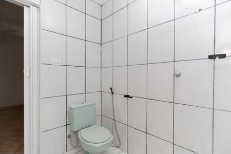 Casa à venda com 296m², 5 quartos e 3 vagasCasa 2 - Banheiro