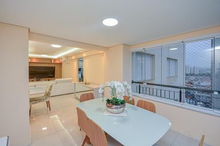 Apartamento para alugar com 170m², 5 quartos e 2 vagasSacada