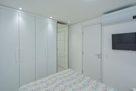 Apartamento para alugar com 170m², 5 quartos e 2 vagasQuarto  2