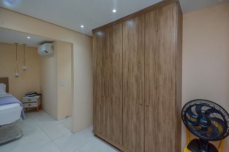 Apartamento para alugar com 170m², 5 quartos e 2 vagasCloset da suíte