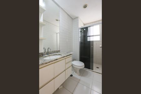 Apartamento à venda com 128m², 3 quartos e 2 vagasBanheiro