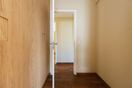 Apartamento à venda com 128m², 3 quartos e 2 vagasSuíte