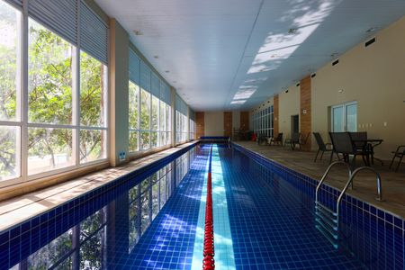 Apartamento à venda com 128m², 3 quartos e 2 vagasÁrea comum - Piscina