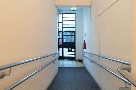 Apartamento para alugar com 49m², 1 quarto e sem vagaHall social