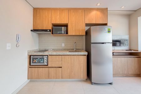Cozinha de kitnet/studio para alugar com 1 quarto, 32m² em Vila Dom Pedro I, São Paulo