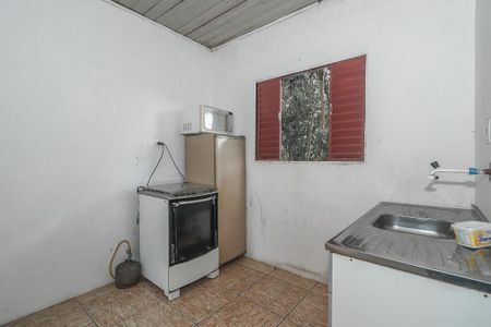 Sala / Quarto / Cozinha de apartamento para alugar com 1 quarto, 30m² em Costa E Silva, Porto Alegre