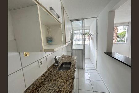 Apartamento para alugar com 48m², 2 quartos e 1 vagaCozinha