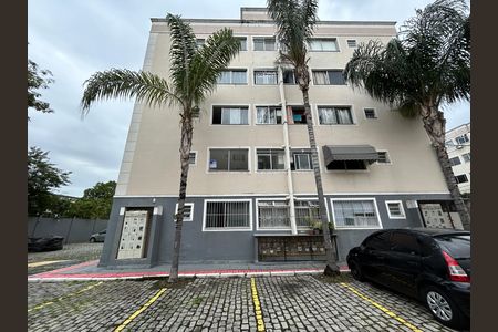 Apartamento para alugar com 48m², 2 quartos e 1 vagaFachada + placa