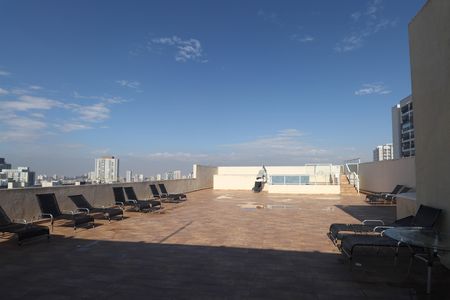 Studio à venda com 24m², 1 quarto e sem vaga Studio à venda com 24m², 1 quarto e sem vagaÁrea comum - Piscina