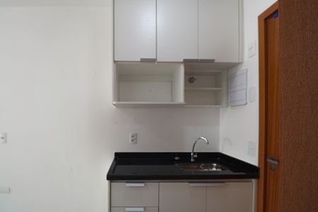Studio à venda com 24m², 1 quarto e sem vaga Studio à venda com 24m², 1 quarto e sem vagaSala / Cozinha